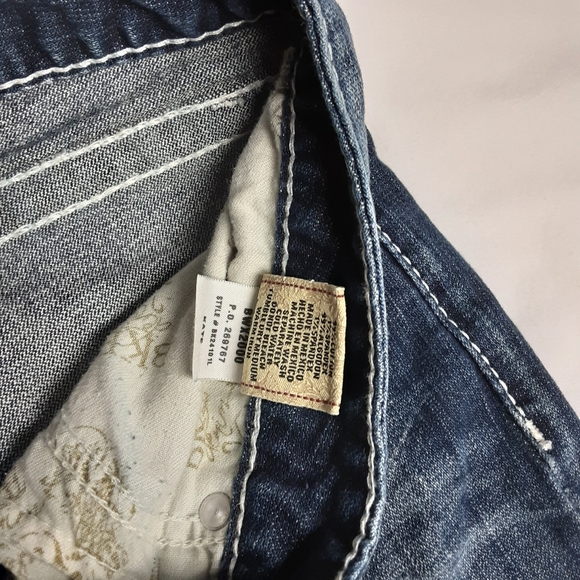 BKE KATE distressed stretch blue jeans size 32 - Picture 4 of 12